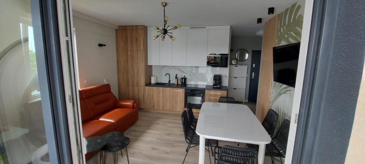 Piekny apartament przy plaży Rewal Zewnętrze zdjęcie